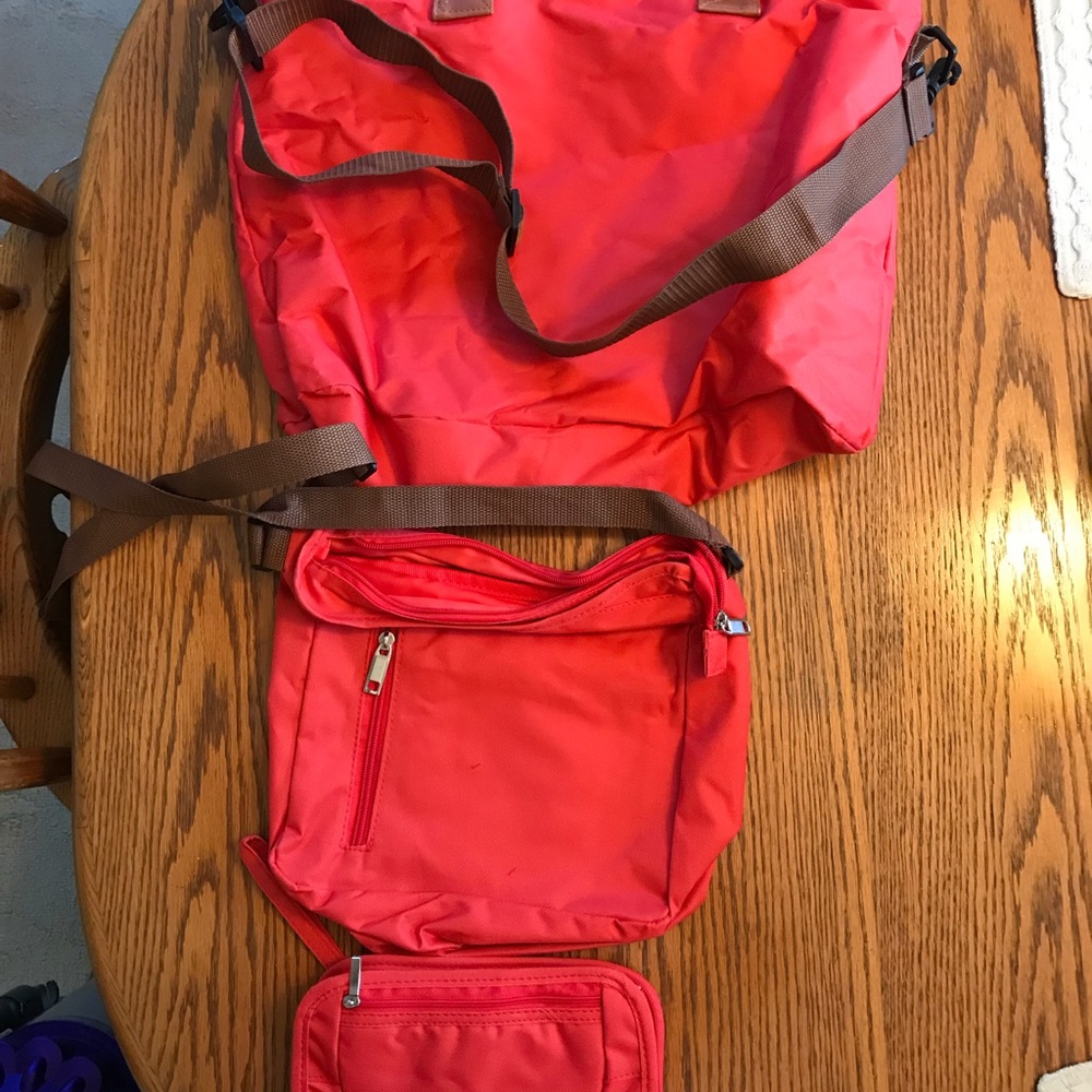 3 piece nylon tote/crossbody/wristlet.  NWOT